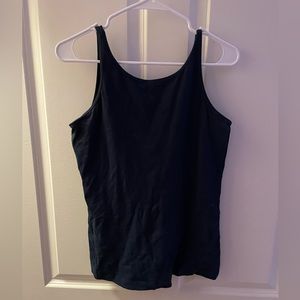 Women’s size 8 lululemon fitted tank top, full length